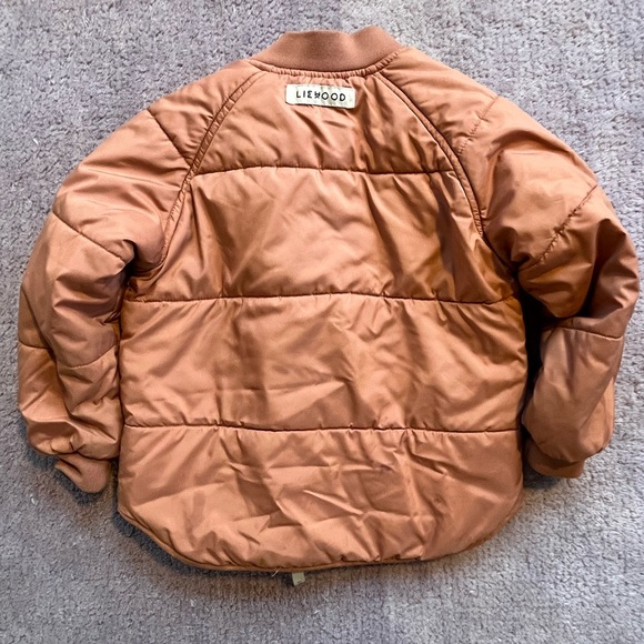 Liewood fall puffer Jacket in peach size 3yo. - Picture 4 of 5